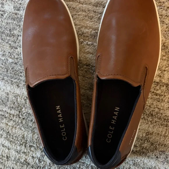 Cole Haan Brown Leather Slip-On Loafers with White 
Size 10 - Picture 3 of 4